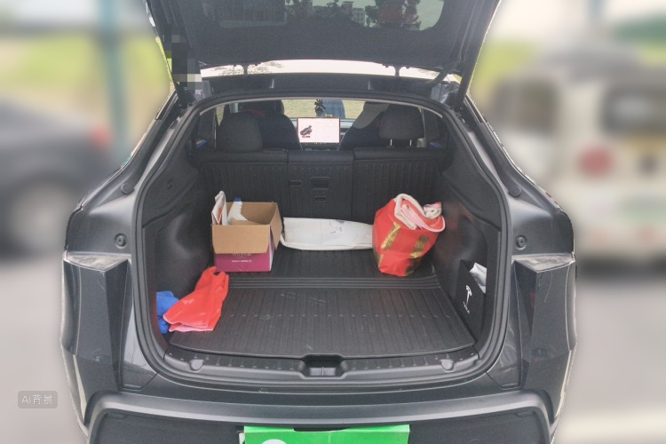 Tesla Model Y 2025 #21 Tesla Model Y 2025 car image #21