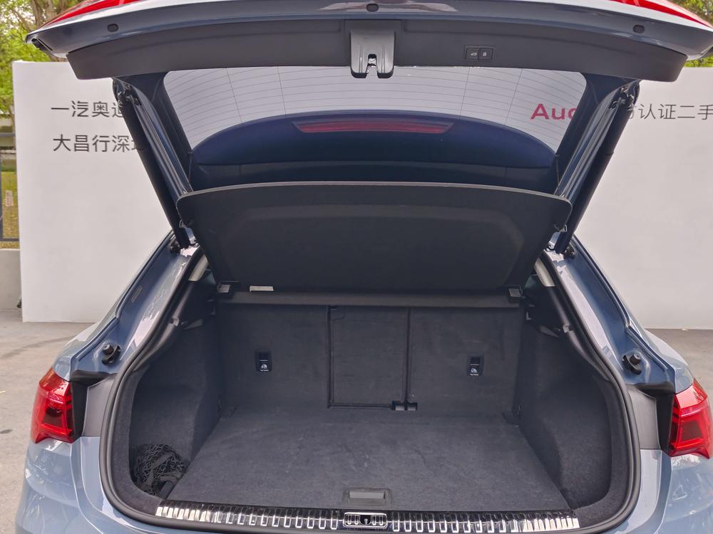 Audi Q3 Sportback 2021 #20 Audi Q3 Sportback 2021 immagine di auto #20