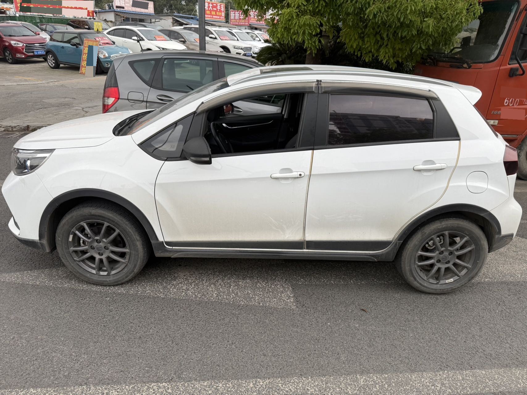 Livan X3 PRO 2023 car image #2