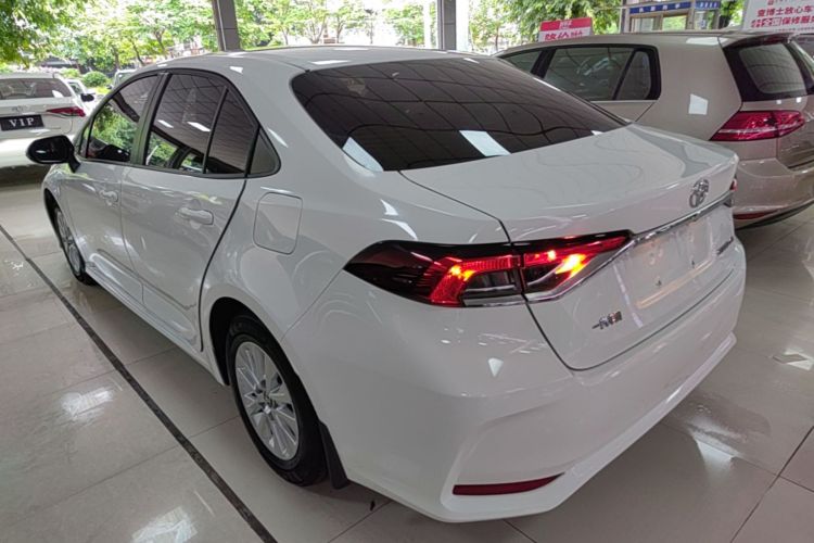 Toyota Corolla 2023 #5 Toyota Corolla 2023 immagine di auto #5
