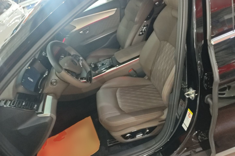 BYD Han 2023 #15 BYD Han 2023 immagine di auto #15