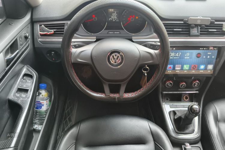 Volkswagen Bora 2019 #12 Volkswagen Bora 2019 car image #12