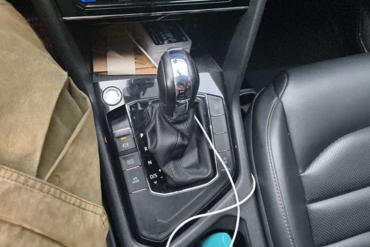 Volkswagen Tharu 2021 car image #18