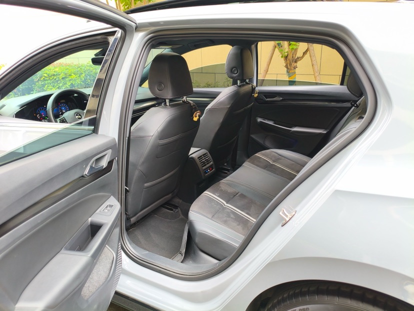 Volkswagen Golf 2023 #8 Volkswagen Golf 2023 car image #8