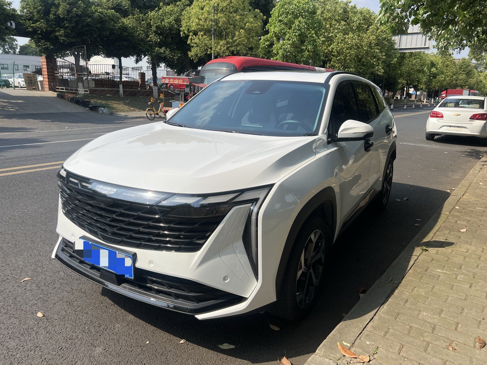 GEELY Boyue L 2024 car image 