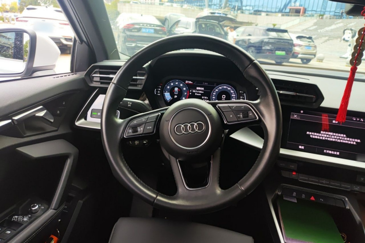 Audi A3 2022 immagine di auto #12