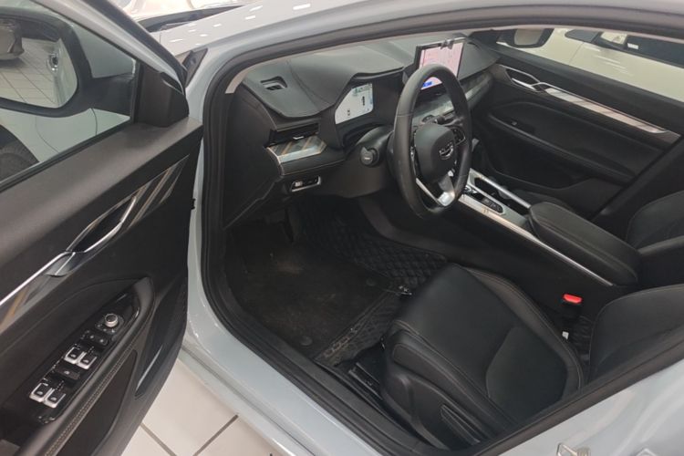 GEELY Emgrand L HiP 2022 car image #16