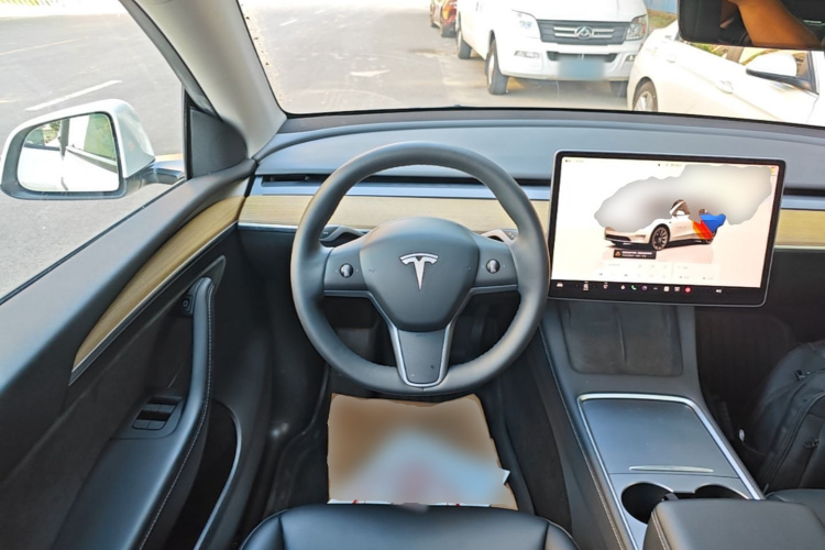 Tesla Model Y 2022 #11 Tesla Model Y 2022 car image #11