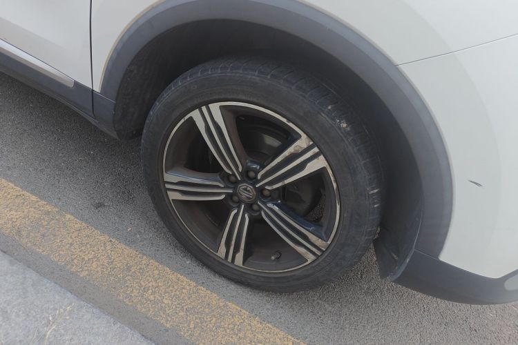 MG ZS 2019 car image #6
