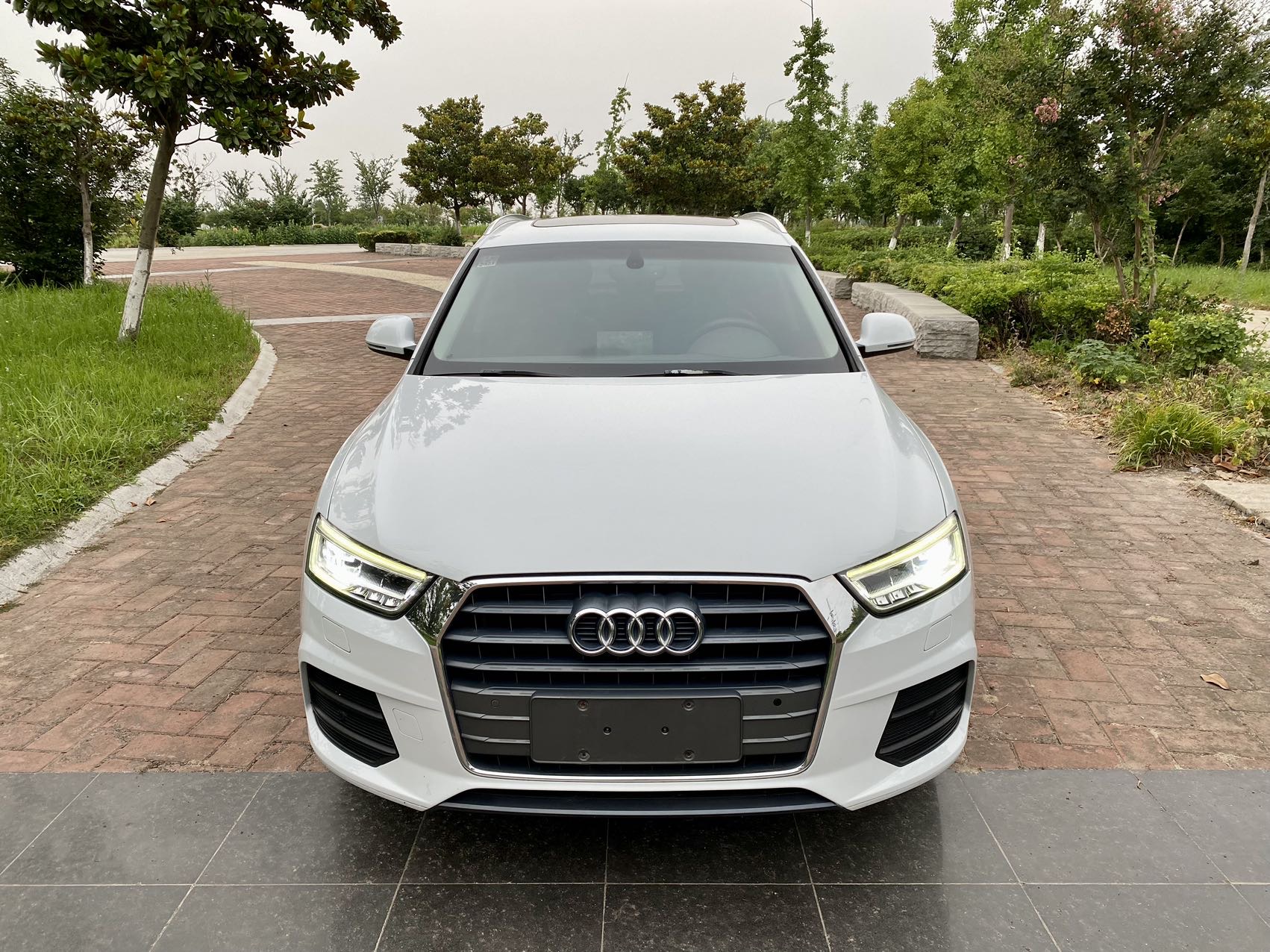 Audi Q3 2017 #2 Audi Q3 2017 car image #2