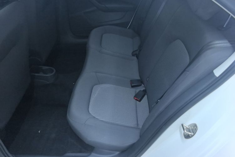 Volkswagen Santana 2021 car image #13