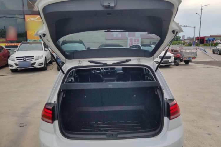 Volkswagen Golf 2019 #19 Volkswagen Golf 2019 car image #19
