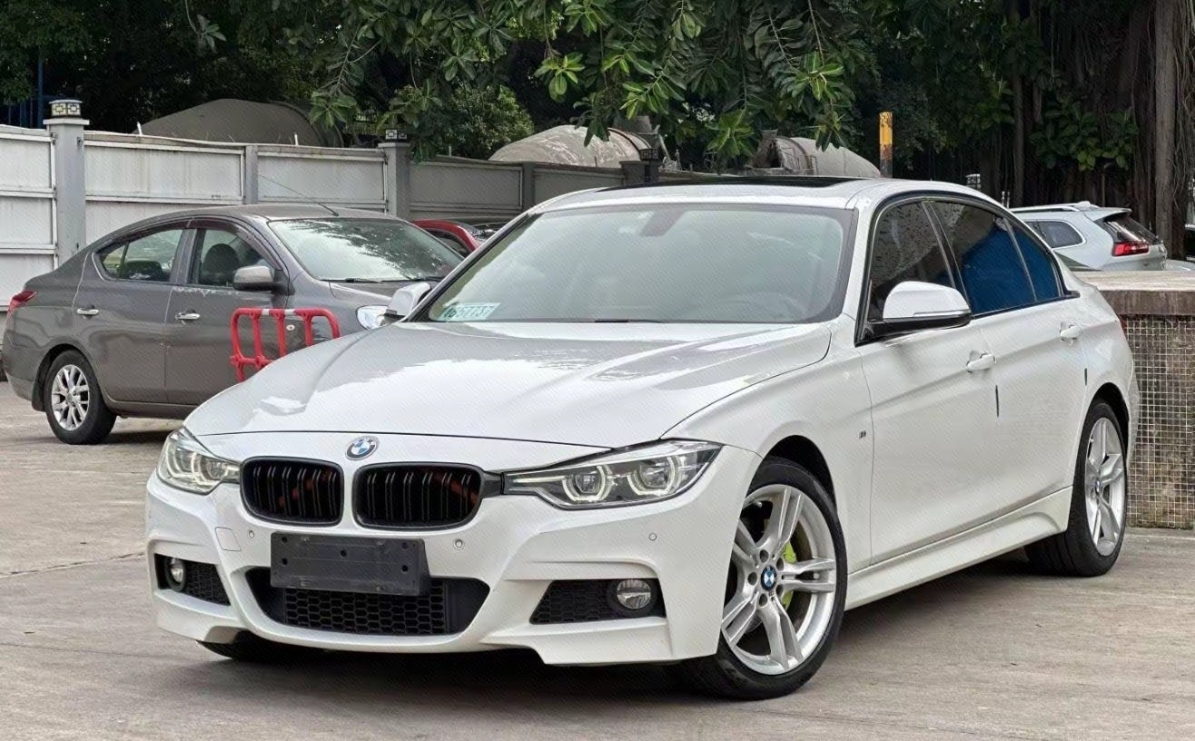 BMW 3 Series 2019 BMW 3 Series 2019 car image
