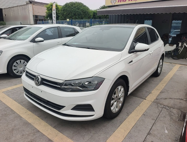 Volkswagen Polo 2019 car image 