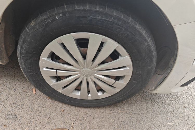 Volkswagen Santana 2020 car image #9