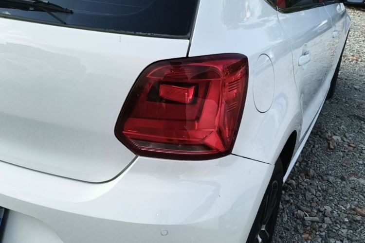 Volkswagen Polo 2017 #8 Volkswagen Polo 2017 car image #8