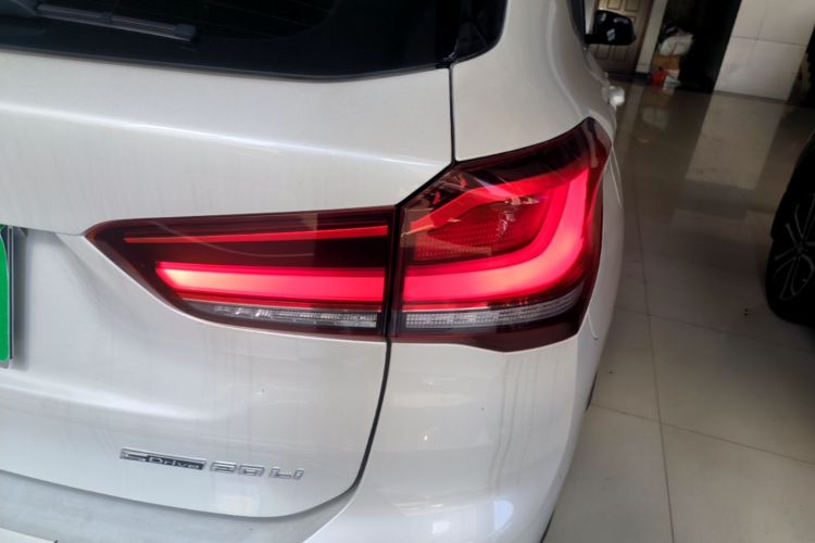 BMW X1 2022 #8 BMW X1 2022 car image #8