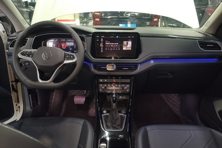 Volkswagen Tharu 2024 #10 Volkswagen Tharu 2024 immagine di auto #10