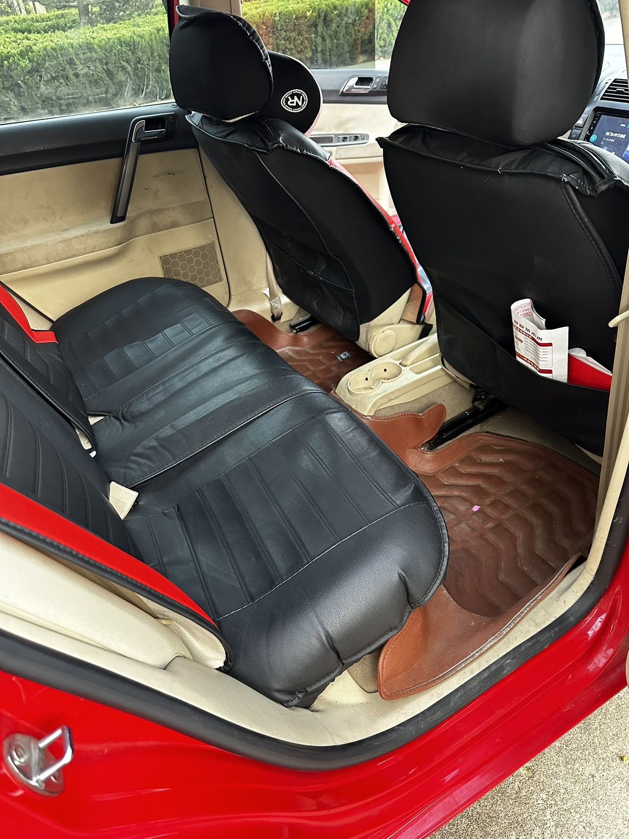 Volkswagen Polo 2009 car image #8