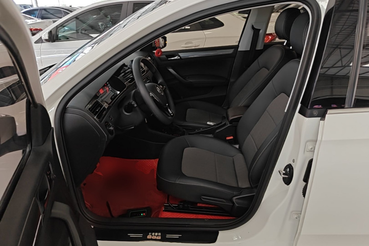Volkswagen Santana 2020 #16 Volkswagen Santana 2020 car image #16
