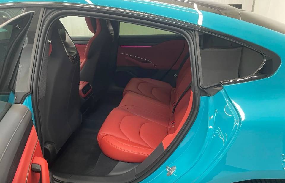 MI SU7 2024 car image #7