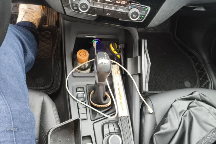 BMW X1 2019 car image #16