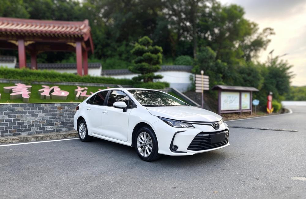 Toyota Corolla 2022 car image #3