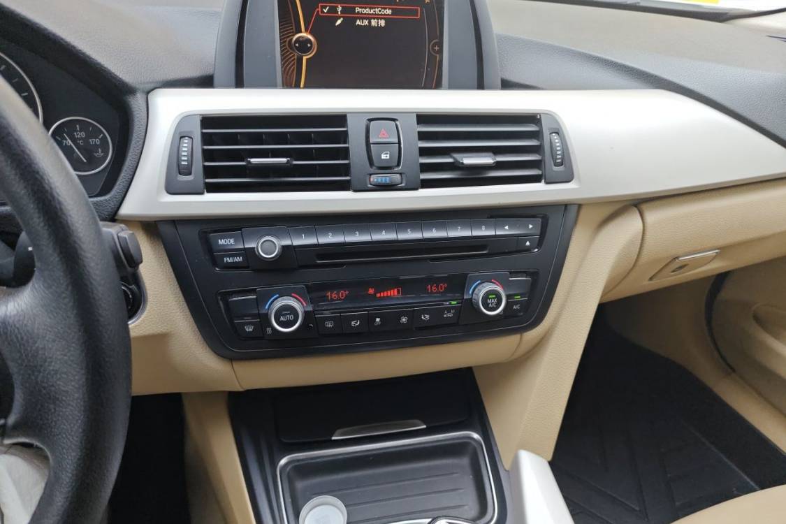 BMW 3 Series 2014 #28 BMW 3 Series 2014 car image #28