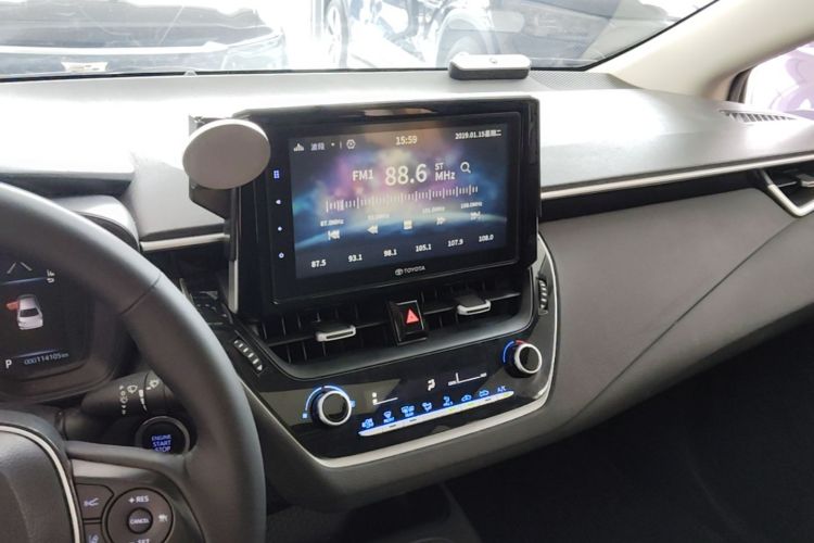 Toyota Corolla 2020 car image #13
