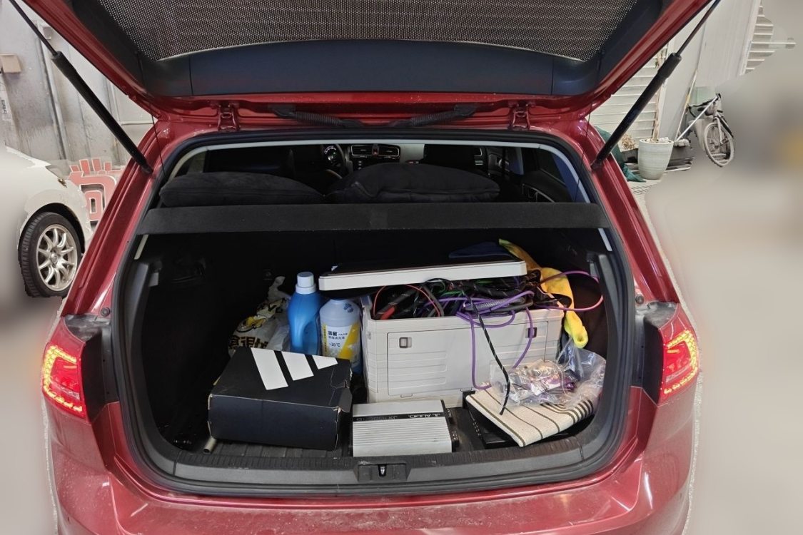 Volkswagen Golf 2015 car image #8