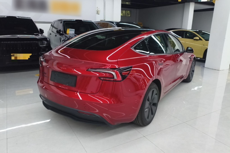 Tesla Model 3 2026 #7 Tesla Model 3 2026 immagine di auto #7