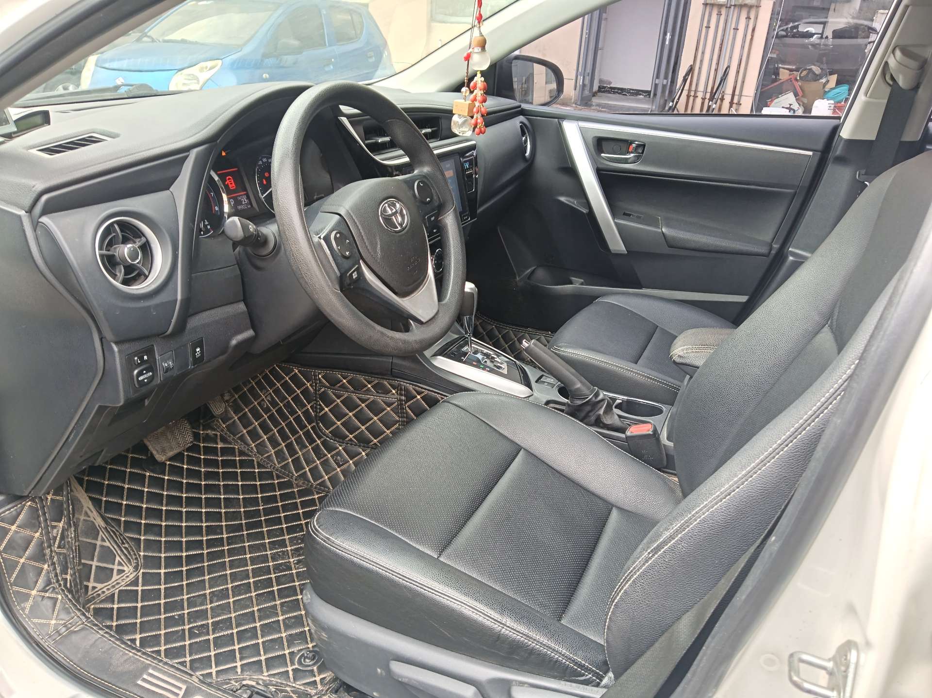 Toyota Corolla 2018 #8 Toyota Corolla 2018 car image #8