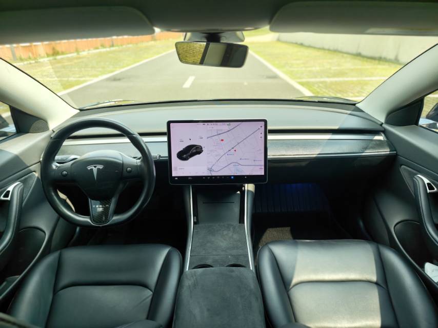 Tesla Model 3 (Imported) 2019 car image #5