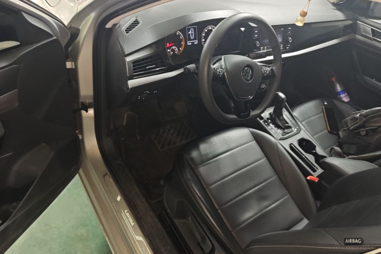 Volkswagen Lavida 2018 #16 Volkswagen Lavida 2018 car image #16