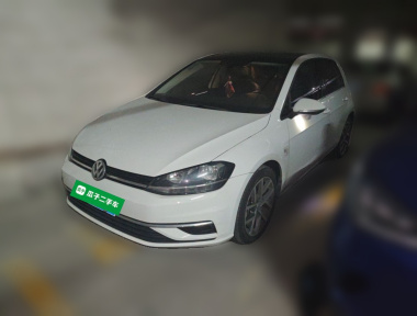 Volkswagen Golf 2020 car image 