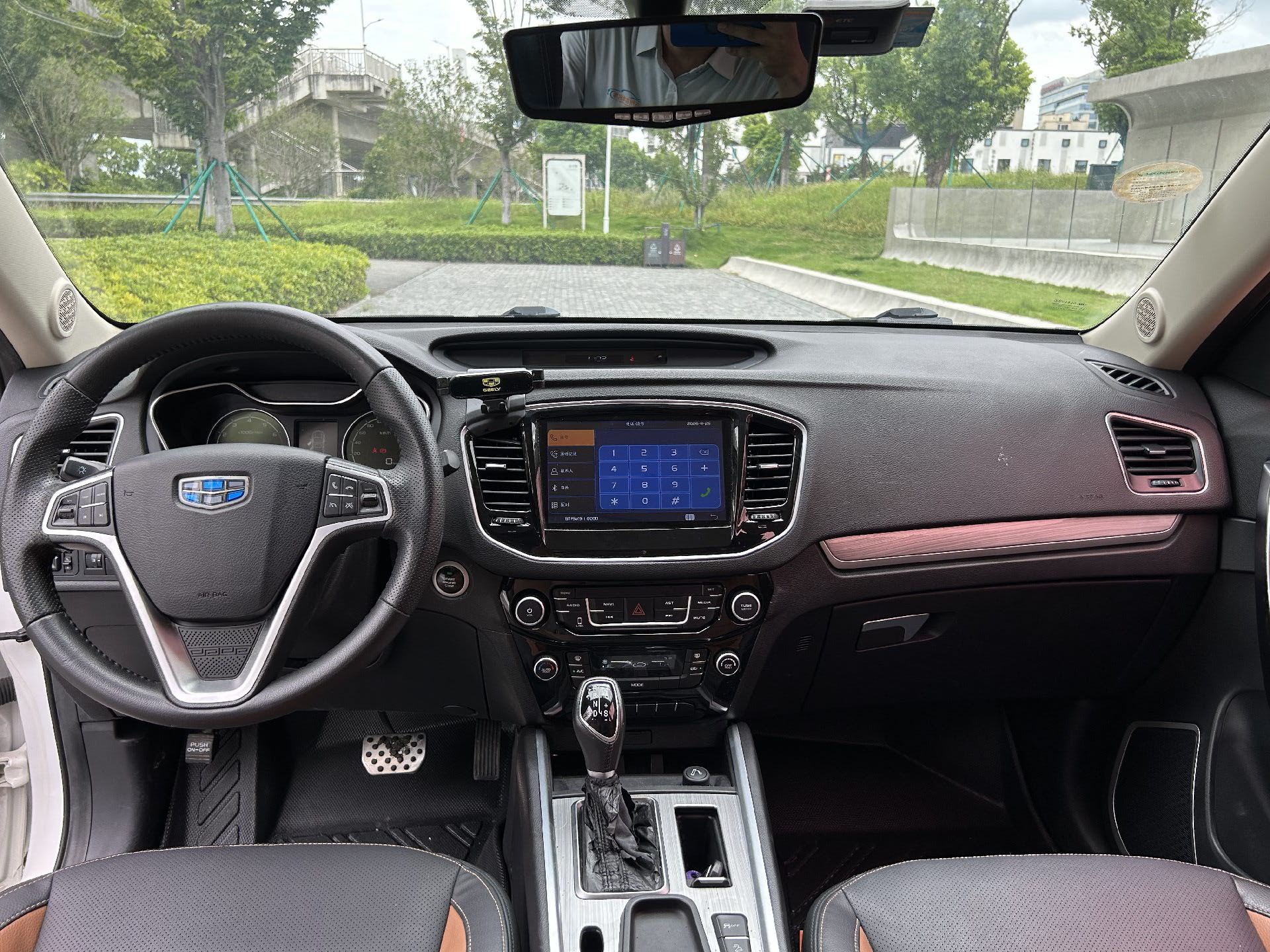 GEELY Vision X6 2017 car image #5