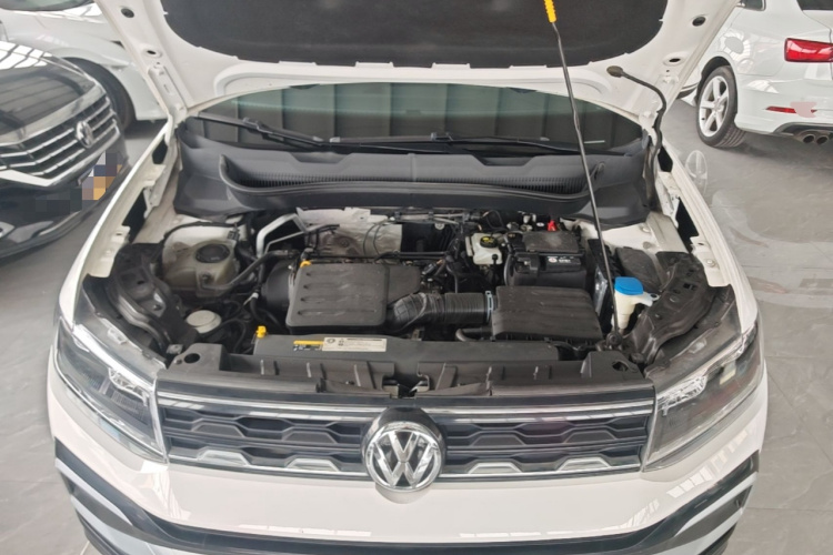 Volkswagen T-Cross 2021 immagine di auto #22