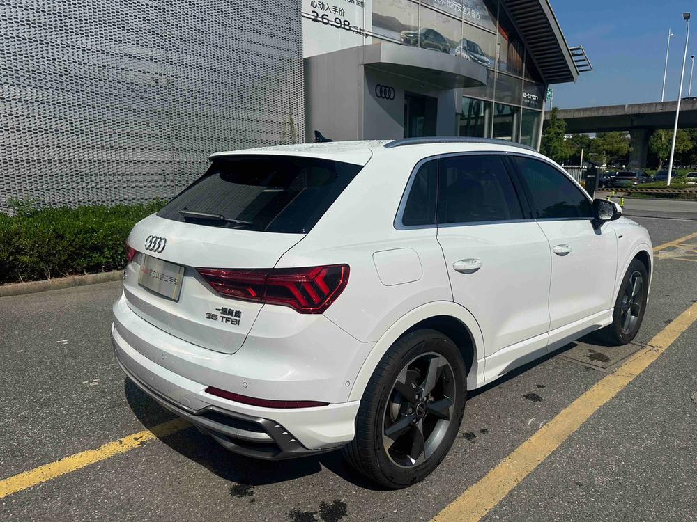 Audi Q3 2023 #4 Audi Q3 2023 immagine di auto #4