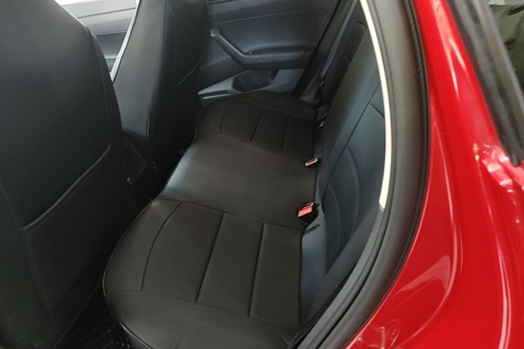 Volkswagen Polo 2021 car image #17