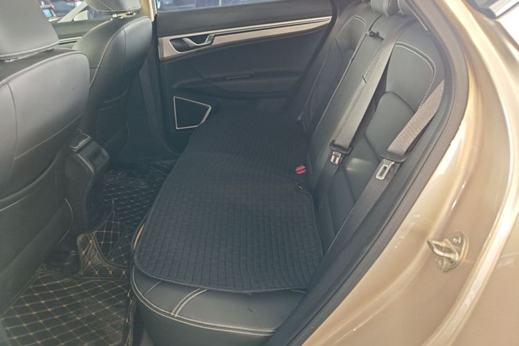 GEELY Emgrand GS 2019 #17 GEELY Emgrand GS 2019 car image #17