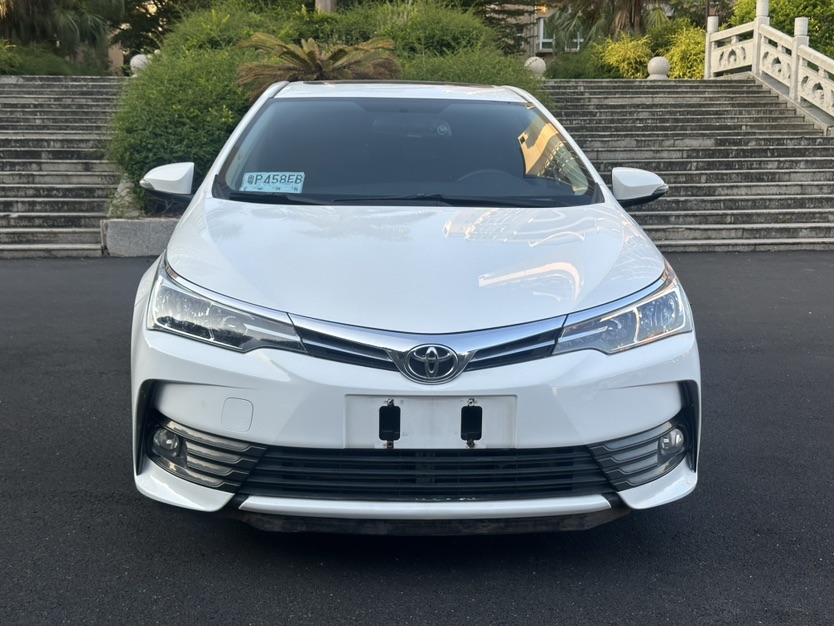 Toyota Corolla 2017 #2 Toyota Corolla 2017 car image #2