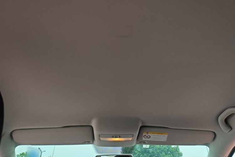 Volkswagen Polo 2016 car image #18