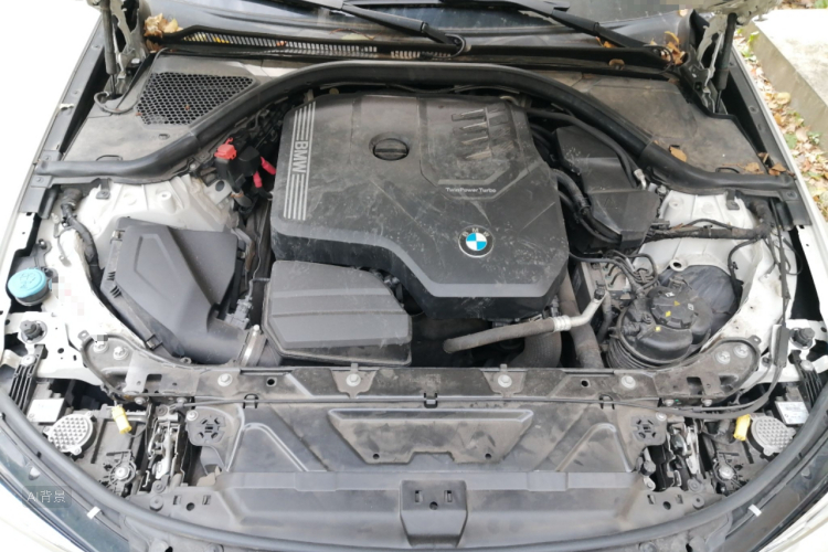 BMW 3 Series 2022 #22 BMW 3 Series 2022 صورة سيارة #22