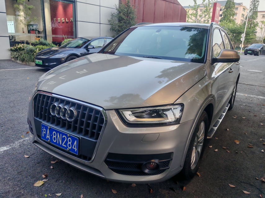 Audi Q3 2016 car image 
