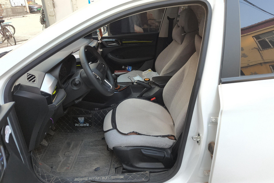 Roewe i5 2023 изображение автомобиля #4