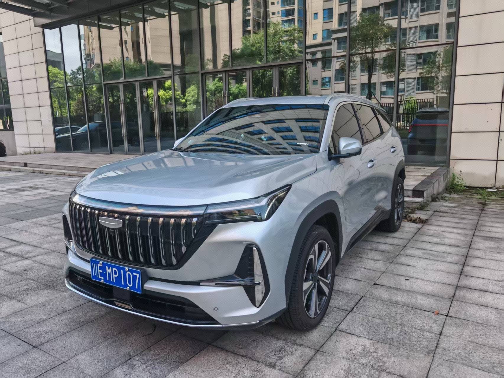 GEELY Boyue L 2025 car image 