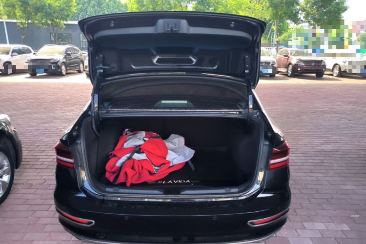 Volkswagen Lavida 2022 car image #19