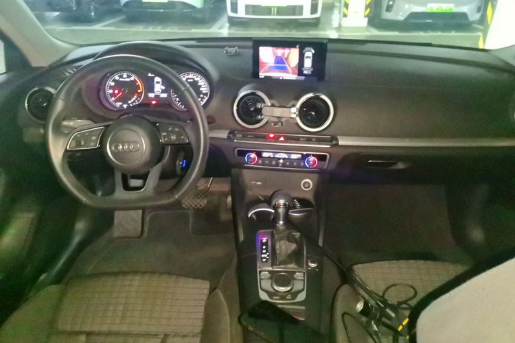 Audi A3 2017 car image #7