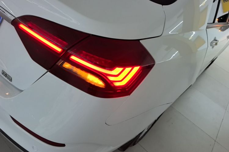 GEELY Emgrand 2021 #8 GEELY Emgrand 2021 imagen de coche #8