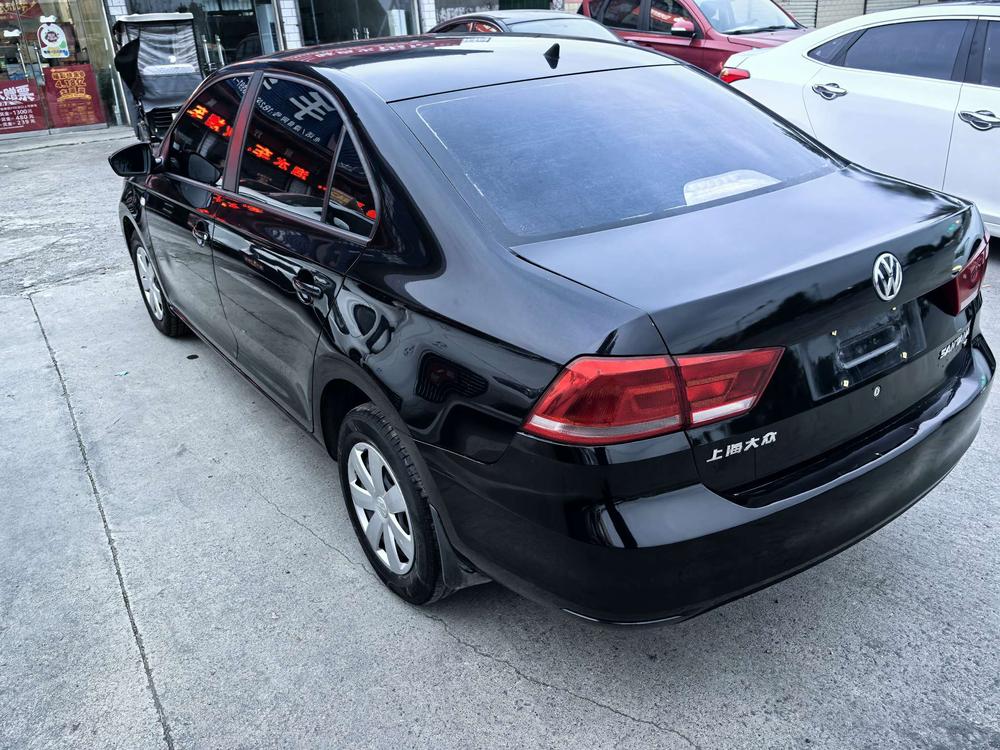 Volkswagen Santana 2015 car image #4